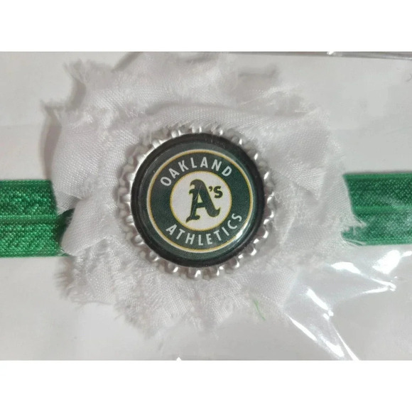 Oakland A's Headbands Unbranded Handmade Infant 3-6 Months Yellow White Green - Picture 2 of 4